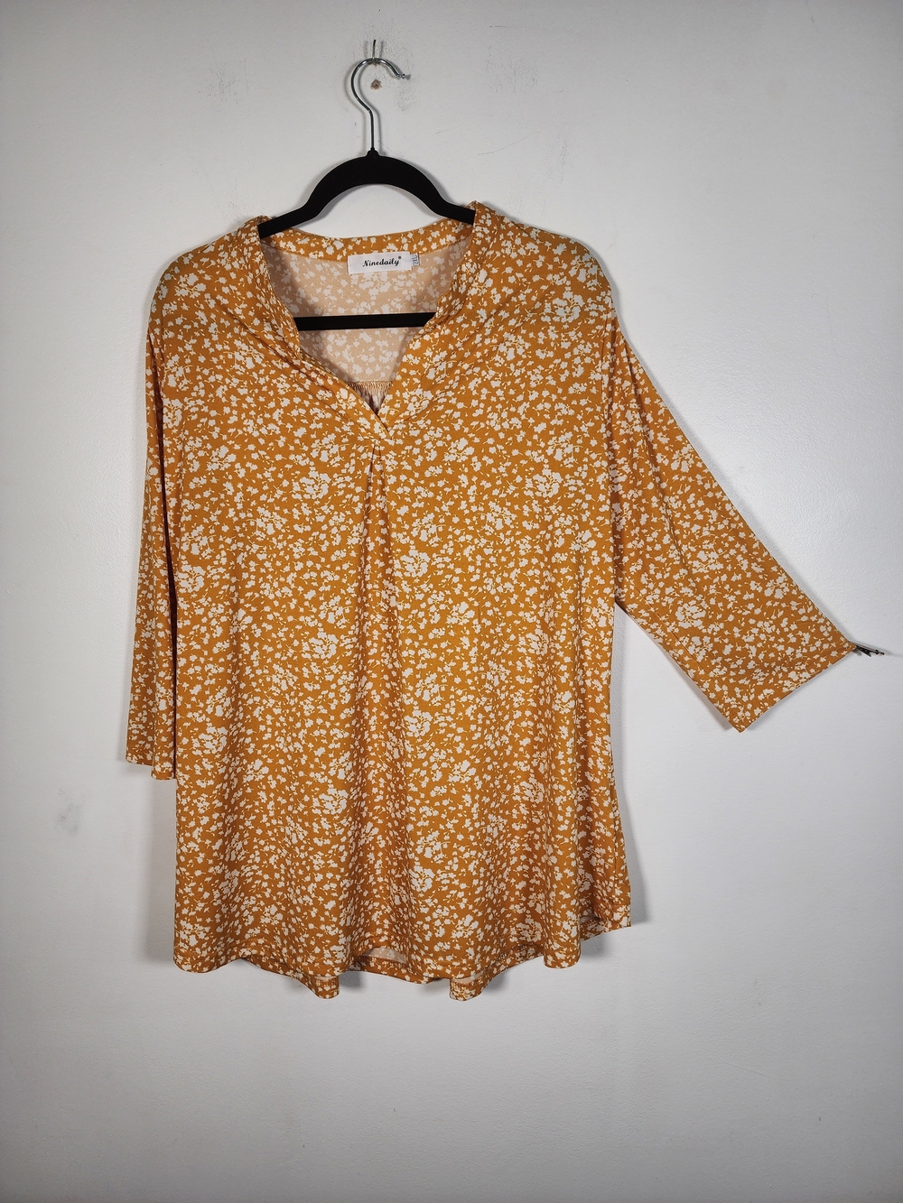 Euro summer Butter Yelloe floral blouse Size 2XL - Picture 3 of 6